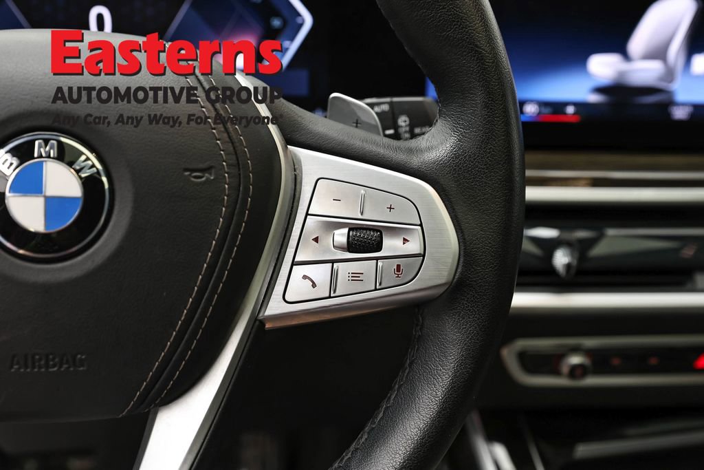Used 2023 BMW X7 xDrive40i w/ Executive Package image 16