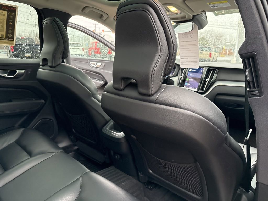 Certified 2023 Volvo XC60 B5 Core w/ Climate Package AWD/4WD image 44