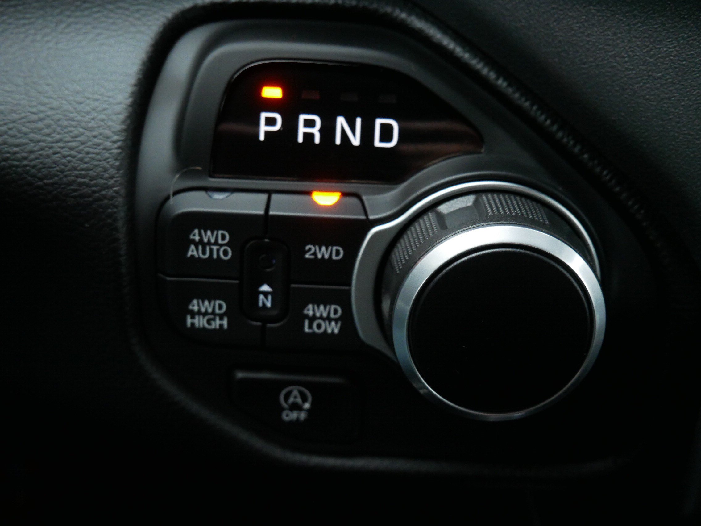 Used 2025 RAM 1500 Big Horn AWD/4WD image 24