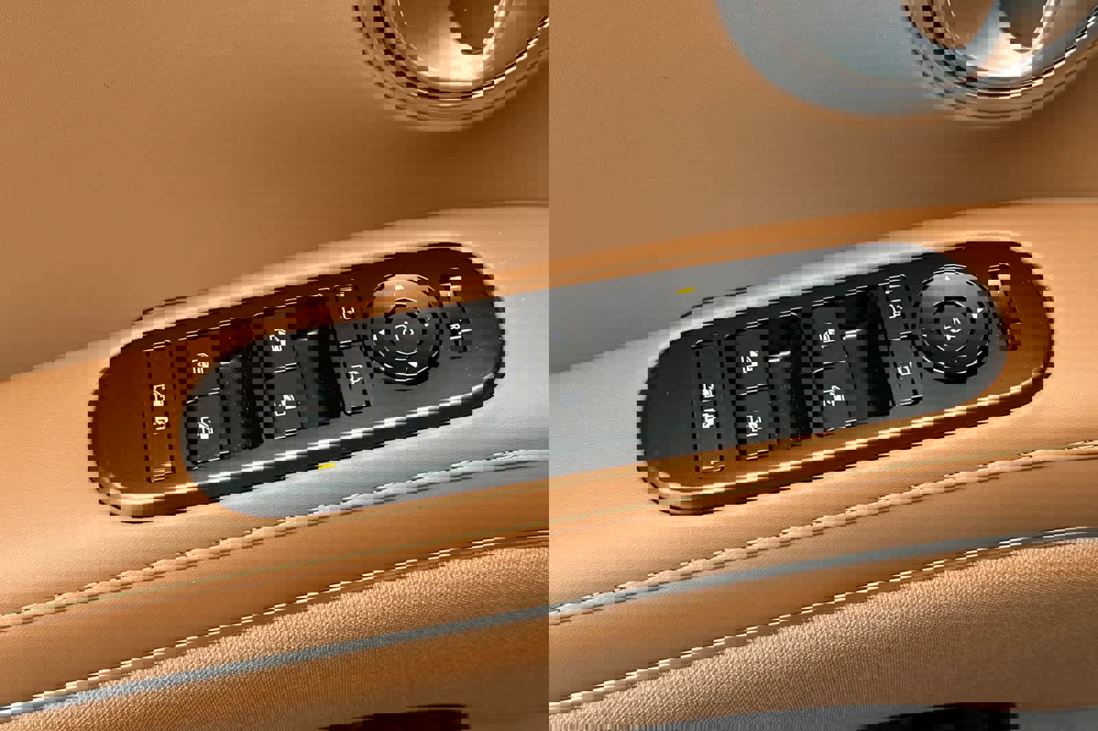 Used 2026 Hyundai Palisade Calligraphy image 13