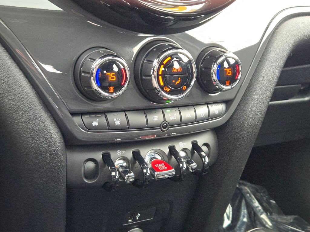 Used 2022 MINI Cooper Countryman ALL4 image 27