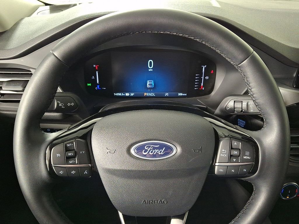 Used 2023 Ford Escape Active image 18