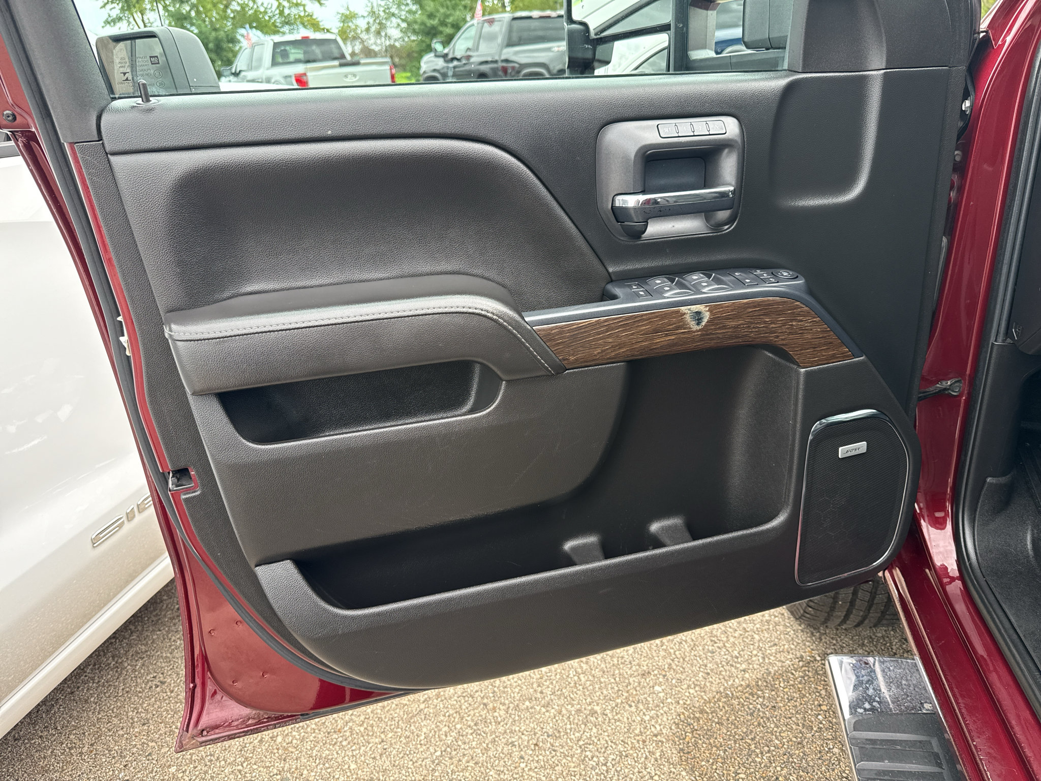 Used 2017 GMC Sierra 3500 Denali w/ Duramax Plus Package AWD/4WD image 13