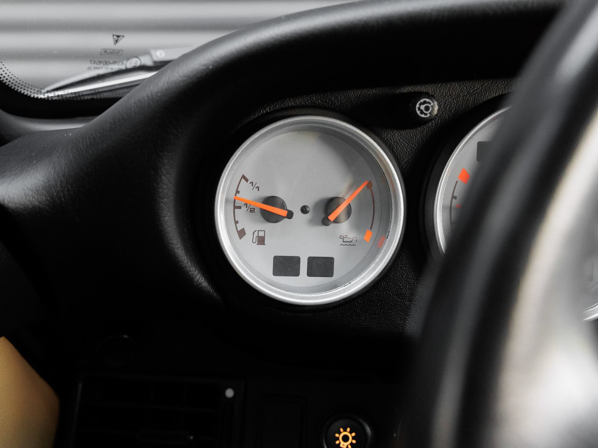 Used 1996 Porsche 911 Carrera 4S AWD/4WD image 20