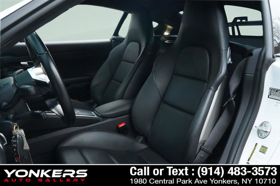 Used 2018 Porsche 718 Cayman GTS image 21