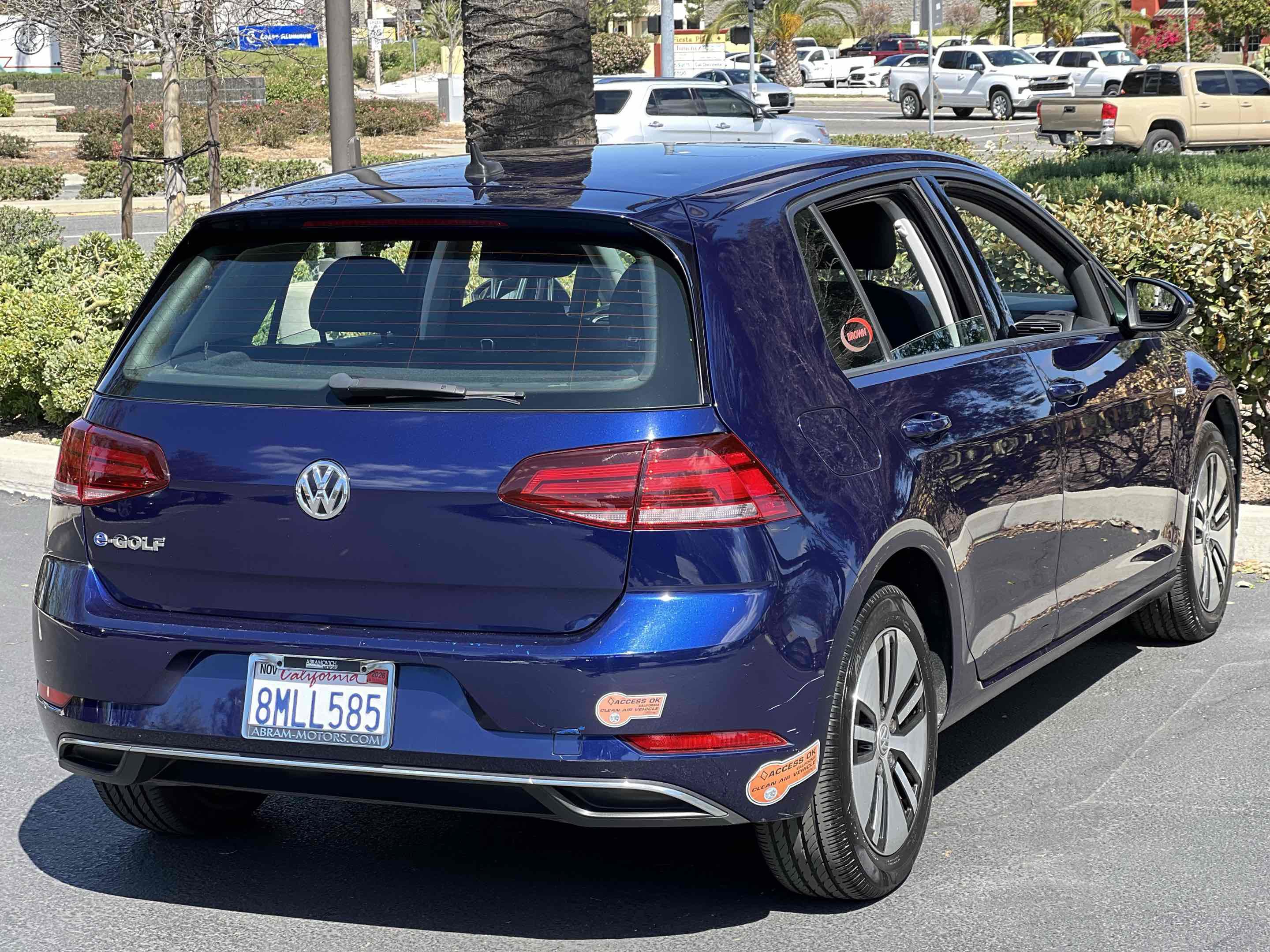 Used 2019 Volkswagen e-Golf SE w/ Driver Assistance Package image 14