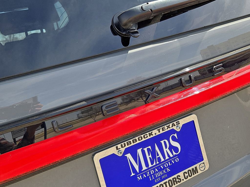 Used 2024 Lexus GX 550 w/ Accessory Package (Z1) image 12