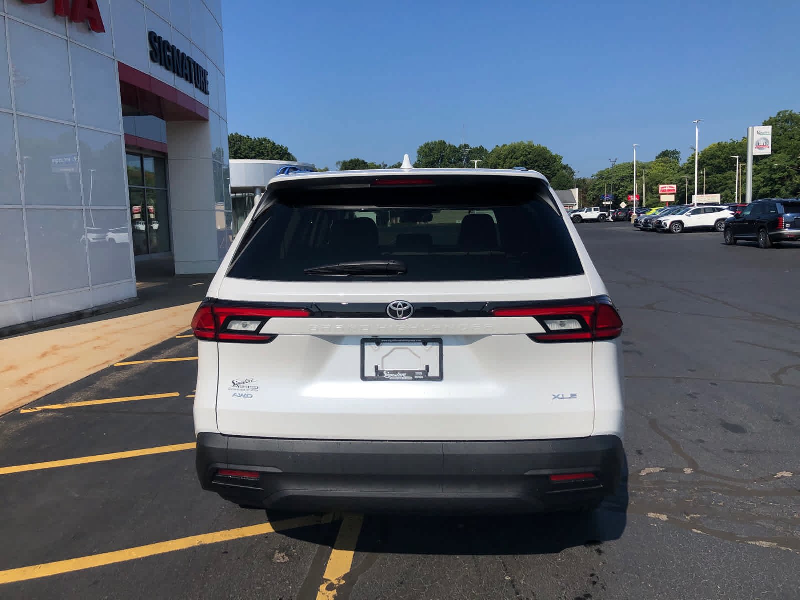 New 2026 Toyota Grand Highlander AWD image 5