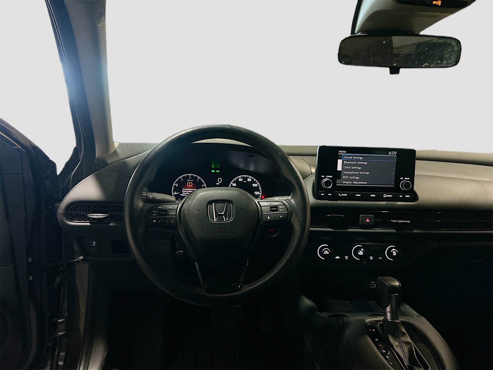 Used 2024 Honda HR-V LX image 21