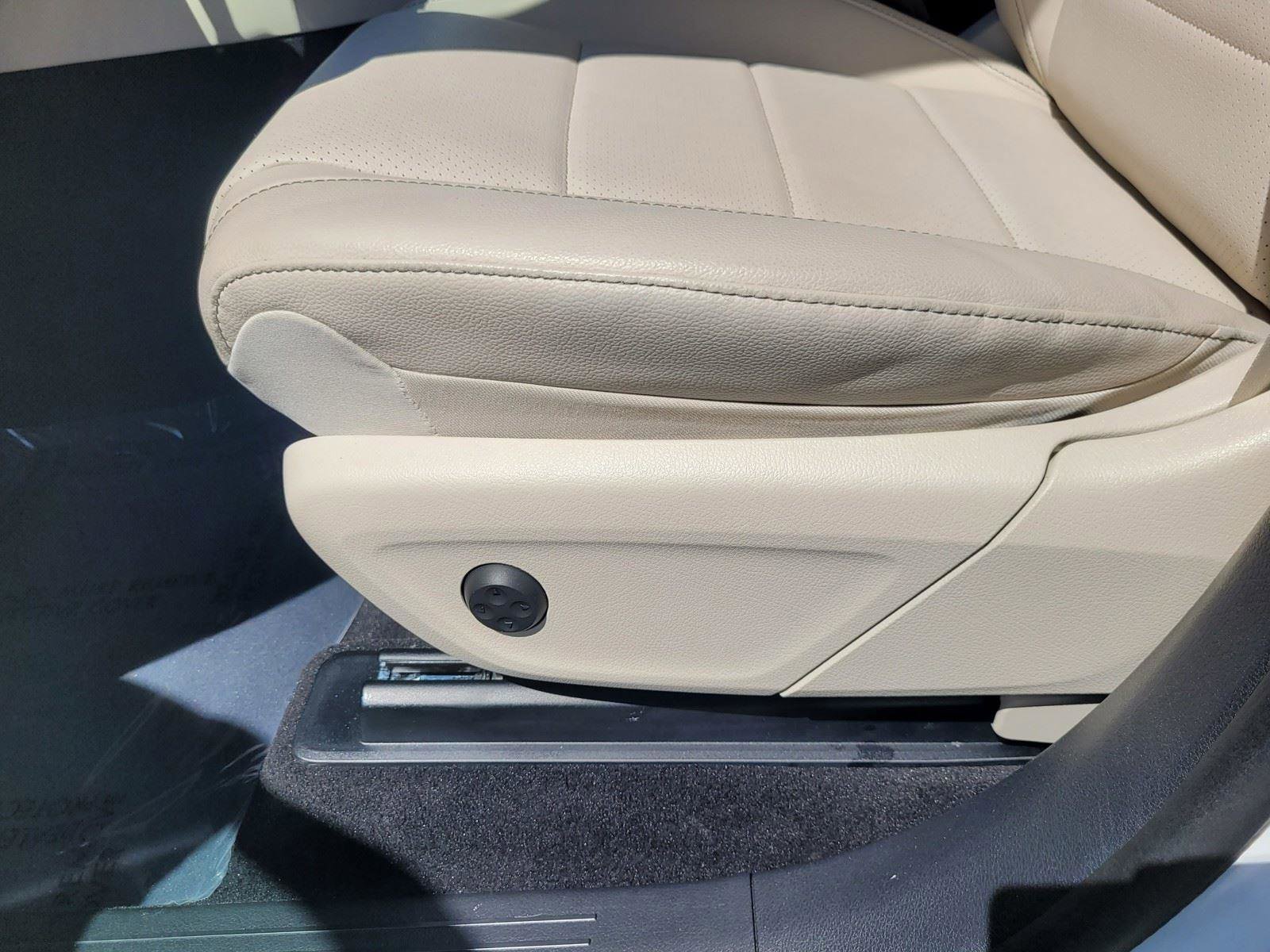 Used 2023 Mercedes-Benz GLS 450 4MATIC image 22