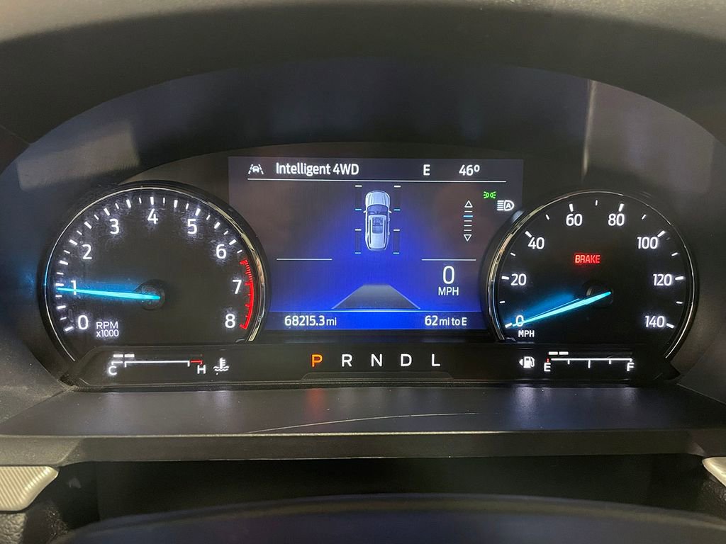 Used 2022 Ford Explorer XLT w/ Equipment Group 202A image 30