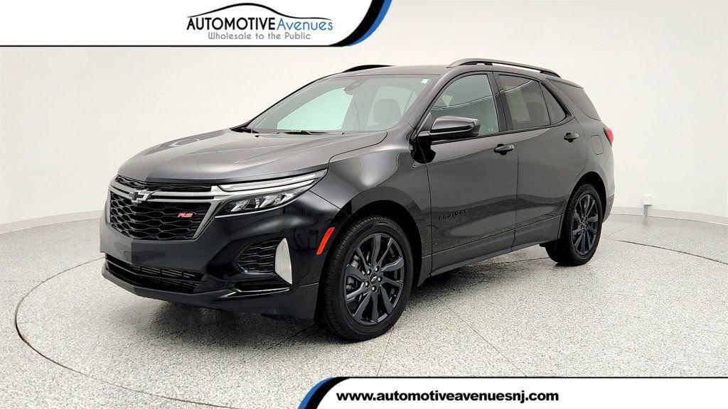 Used 2022 Chevrolet Equinox RS w/ LPO, Floor Liner Package