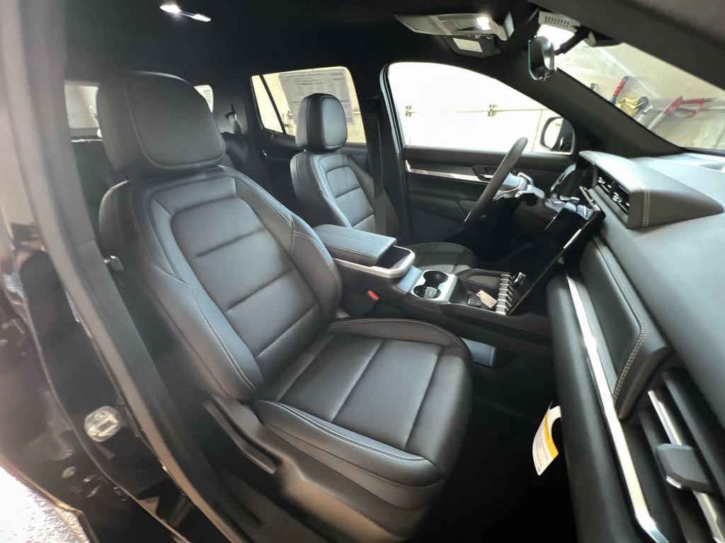 New 2026 GMC Terrain Elevation w/ Elevation Premium Package image 28