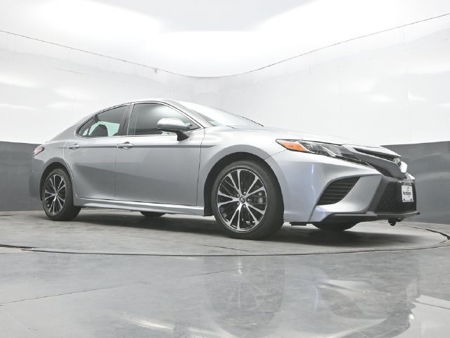 Used 2019 Toyota Camry SE FWD image 35