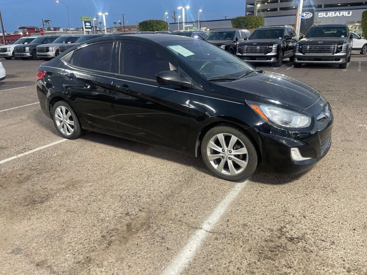 Used 2012 Hyundai Accent GLS w/ Premium Pkg 3 FWD image 8