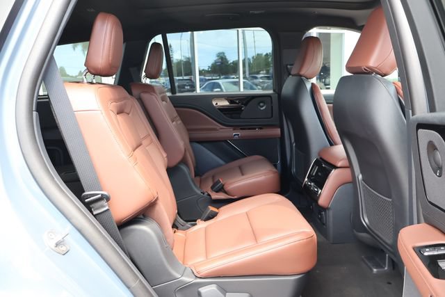 New 2026 Lincoln Aviator Reserve w/ Illumination Package RWD image 21
