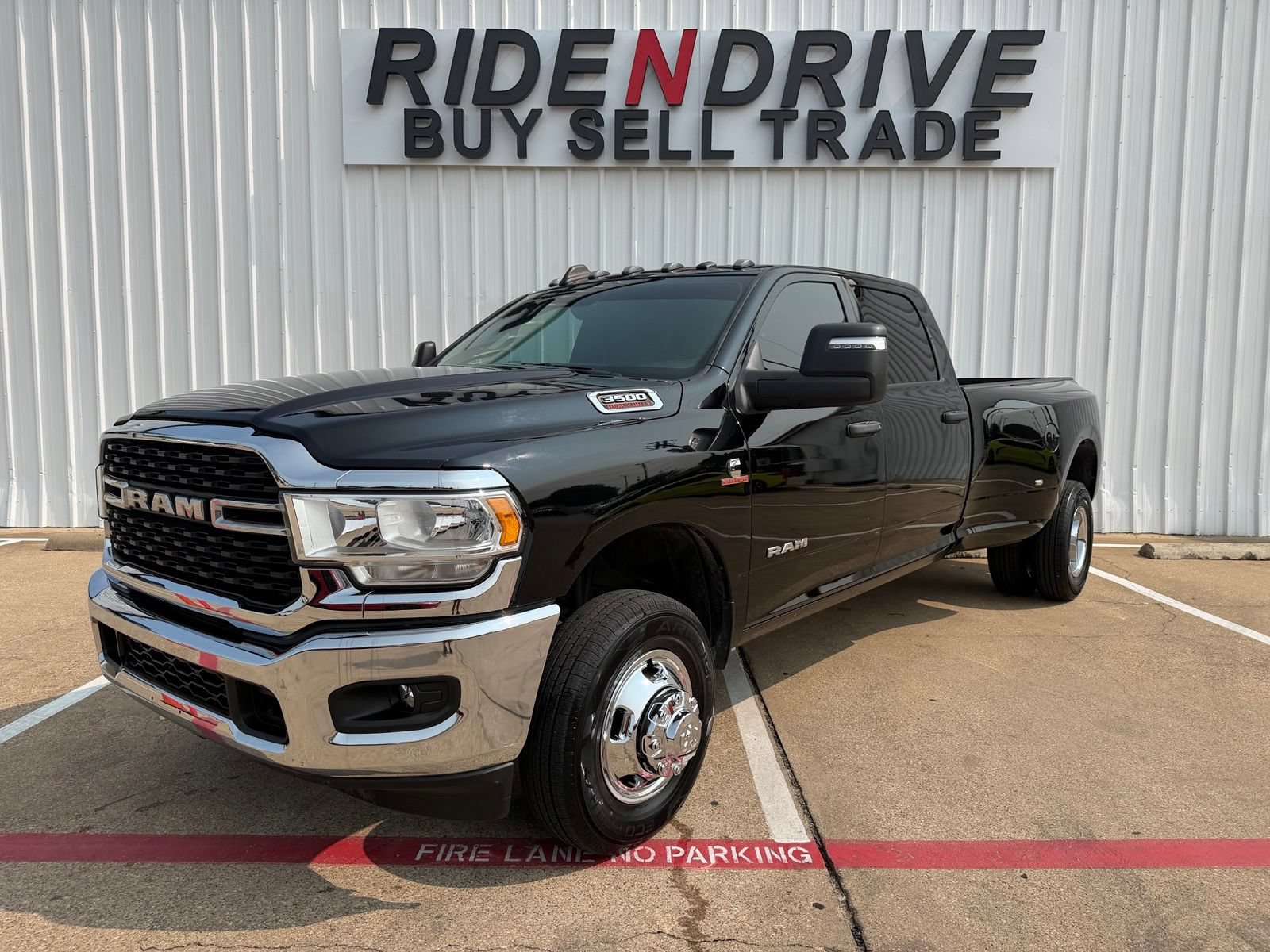 Used 2023 RAM 3500 Big Horn w/ Level 1 Equipment Group