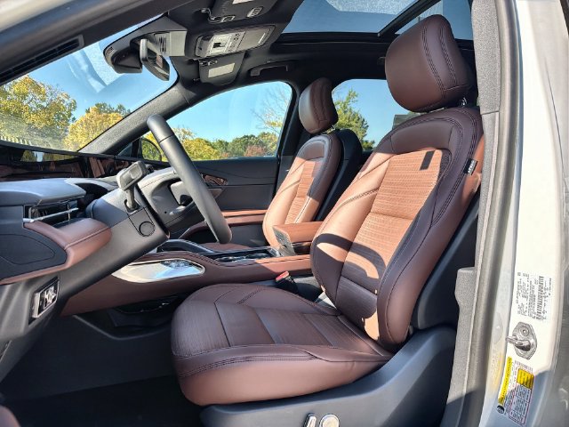 New 2026 Lincoln Nautilus Reserve AWD/4WD image 11