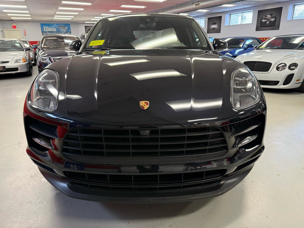 Used 2021 Porsche Macan S AWD/4WD image 2