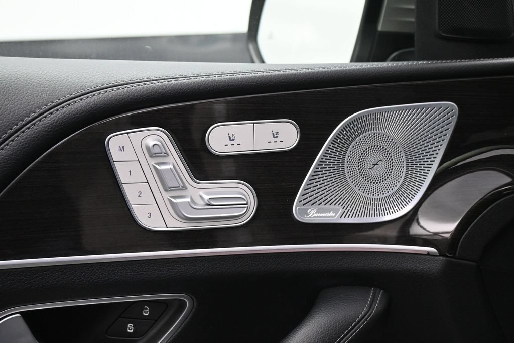 Used 2020 Mercedes-Benz GLE 350 4MATIC image 2