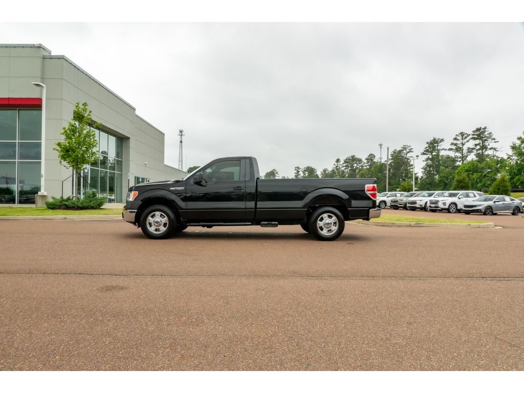 Used 2013 Ford F150 XL w/ Mid Equipment Group RWD image 8