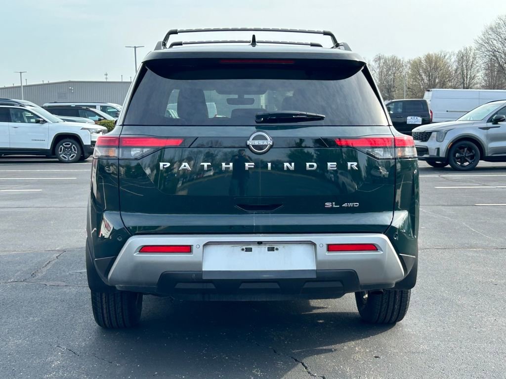 Used 2024 Nissan Pathfinder SL image 6