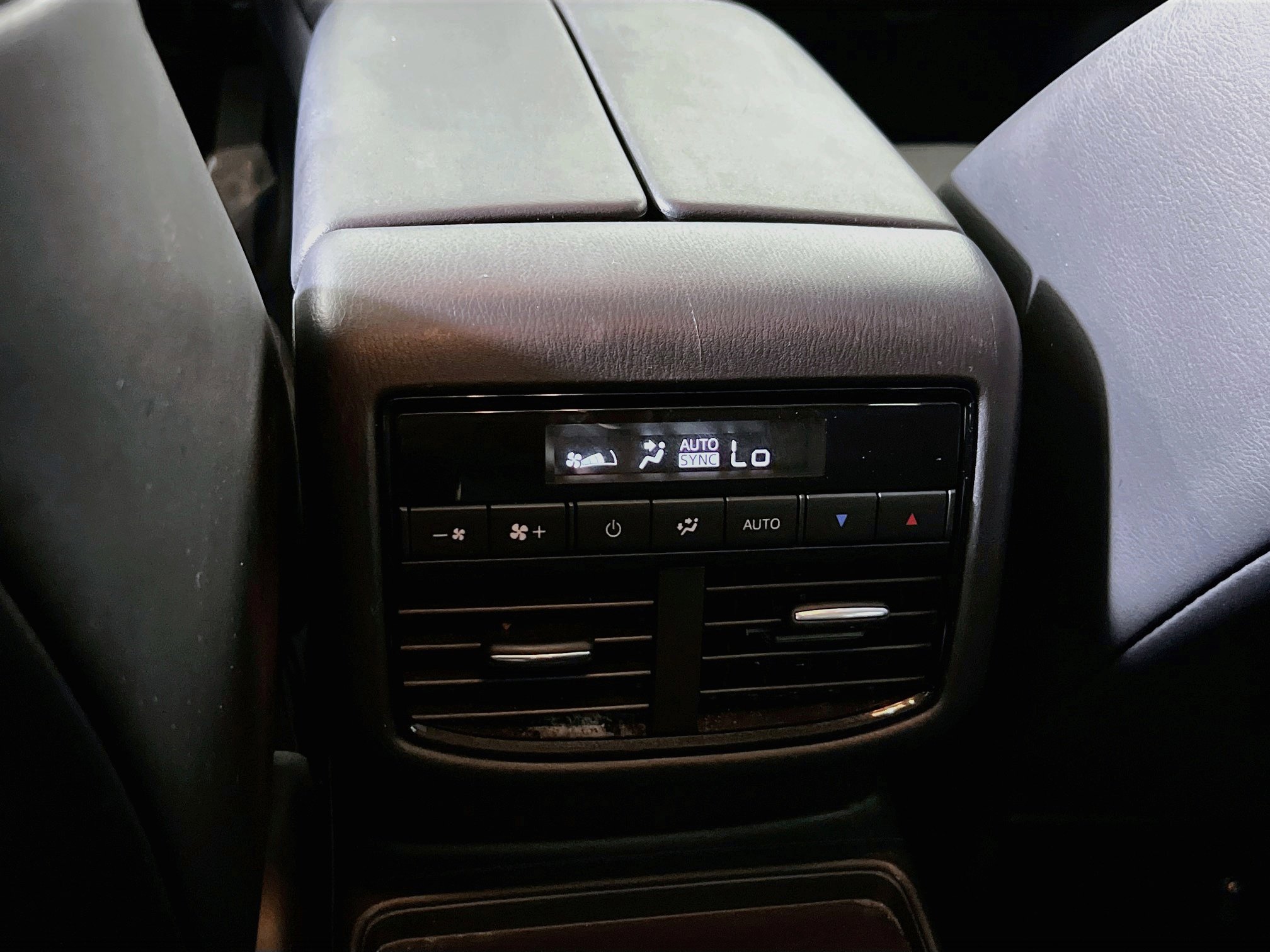 Used 2023 MAZDA CX-9 Touring Plus AWD/4WD image 25