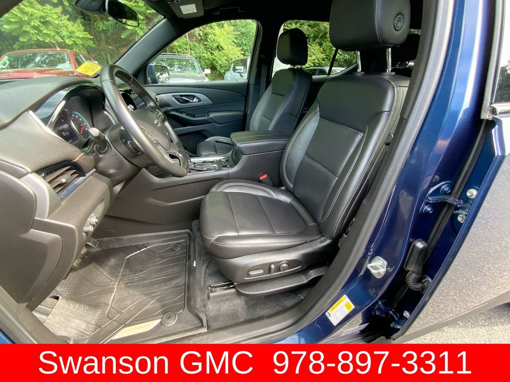 Certified 2023 Chevrolet Traverse LT w/ Midnight/Sport Edition AWD/4WD image 19