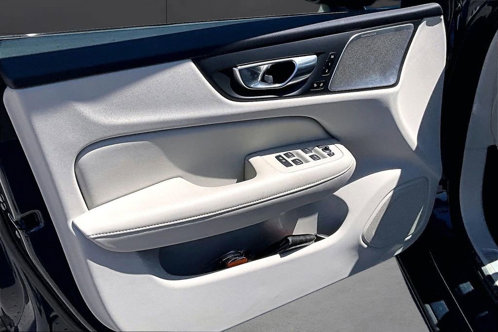 Used 2024 Volvo S60 B5 Ultimate w/ Climate Package image 16