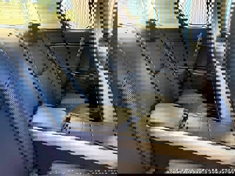 Used 2005 MAZDA RX-8 w/ AT Grand Touring Pkg image 37