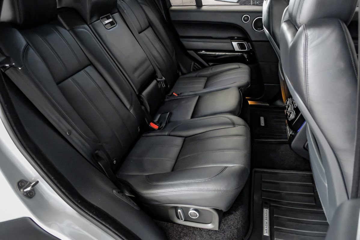 Used 2017 Land Rover Range Rover Supercharged image 33