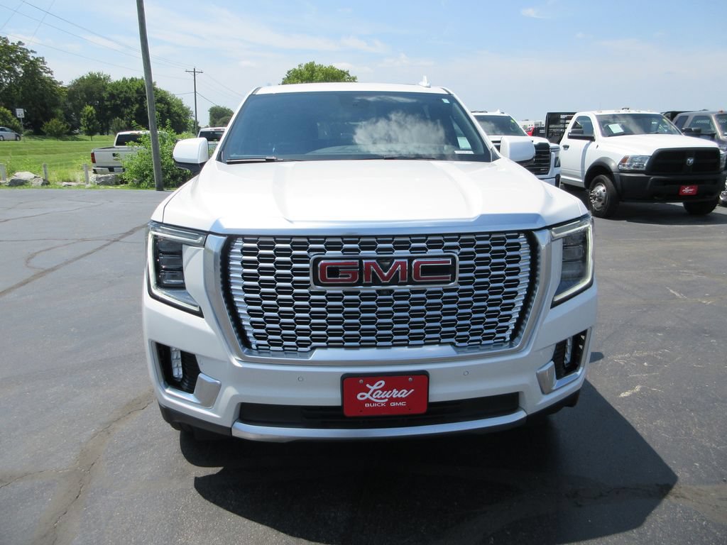 Certified 2024 GMC Yukon XL Denali w/ Max Trailering Package AWD/4WD image 13