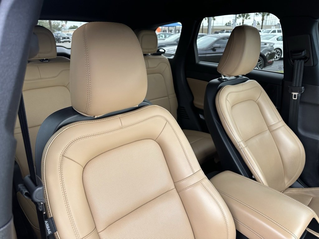 Used 2022 Lincoln Corsair Reserve image 23