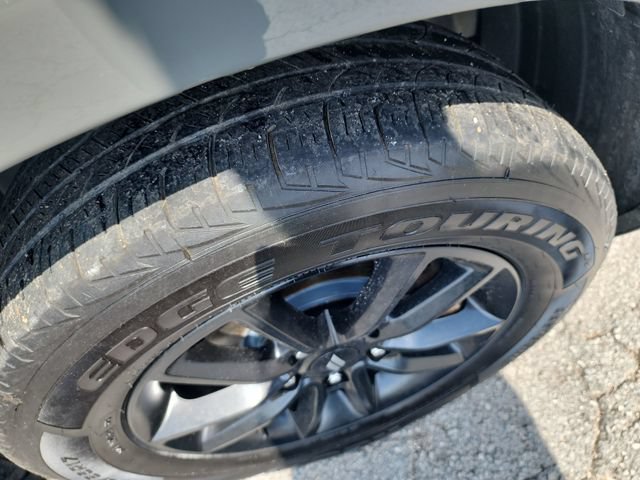 Used 2020 Dodge Journey SE w/ Blacktop Package FWD image 36
