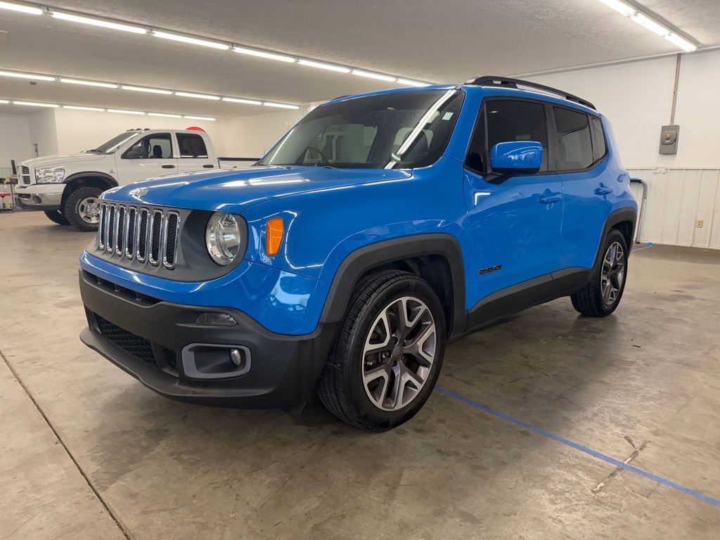 Used 2015 Jeep Renegade Latitude w/ Popular Equipment Group image 1