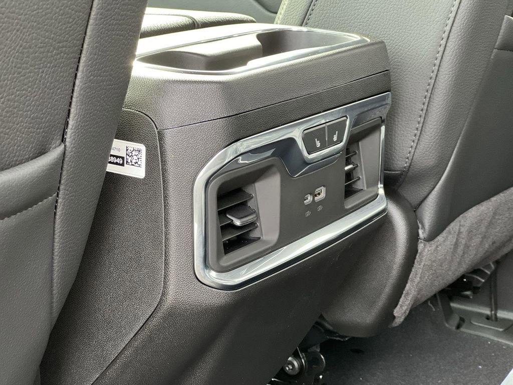 New 2026 GMC Sierra 3500 Denali AWD/4WD image 28