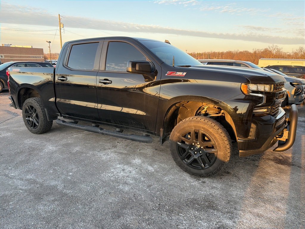 Used 2021 Chevrolet Silverado 1500 LT Trail Boss w/ Bed Protection Package image 3