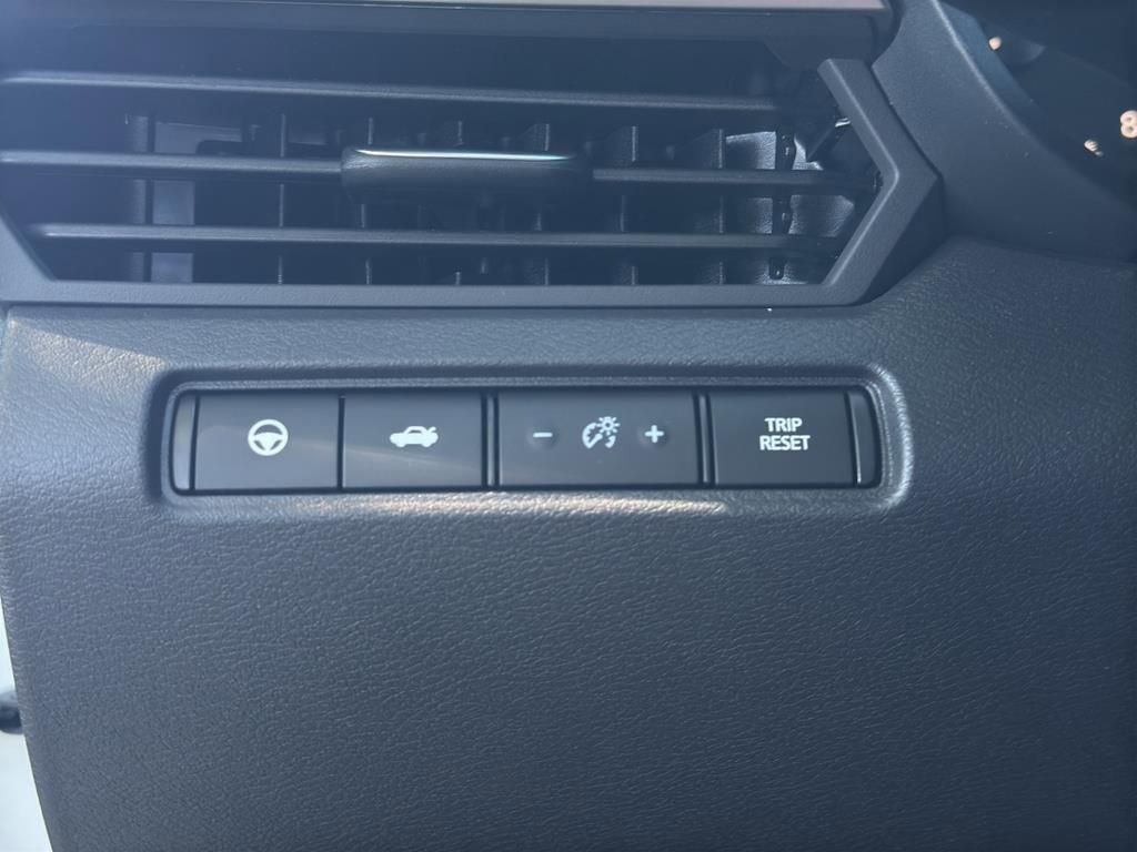 New 2025 Nissan Altima 2.5 SV w/ SV Premium Package image 20