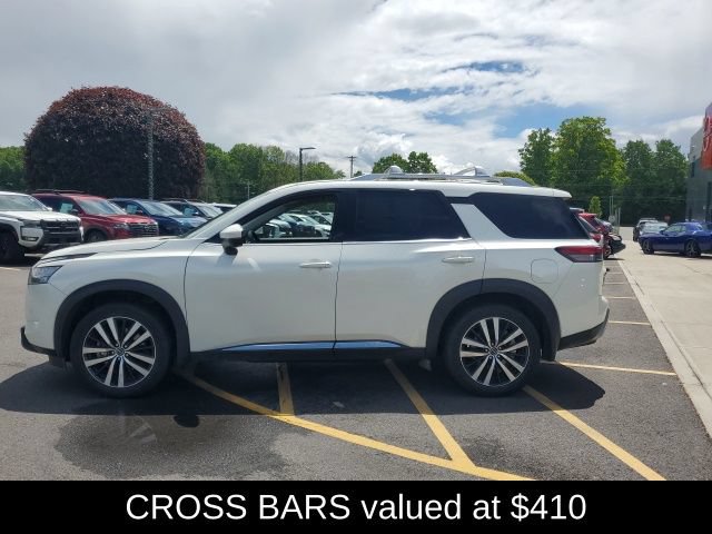 Certified 2024 Nissan Pathfinder Platinum w/ Cargo Package AWD/4WD image 3