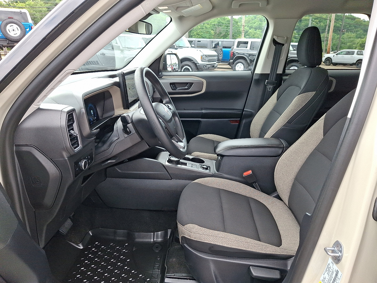 Certified 2025 Ford Bronco Sport Big Bend AWD/4WD image 13