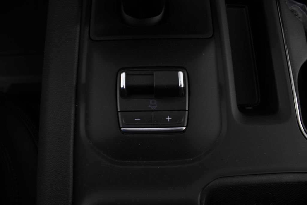 New 2026 GMC Sierra 1500 AT4 w/ AT4 Premium Package AWD/4WD image 9