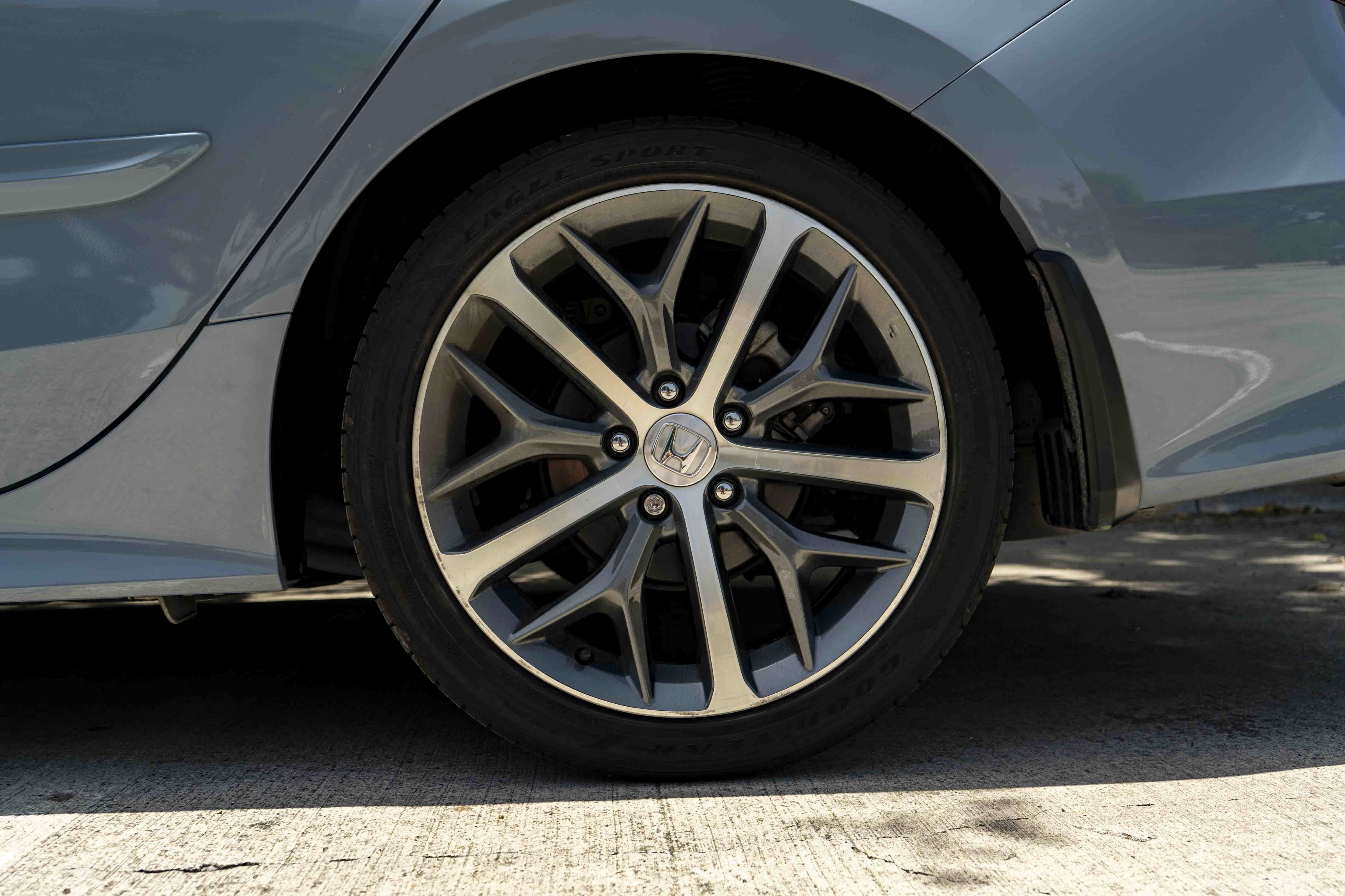 Used 2024 Honda Civic Touring image 15