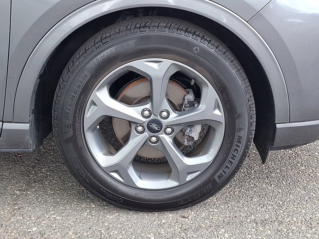 Certified 2023 Ford Escape ST-Line w/ Tech Pack #1 FWD image 11
