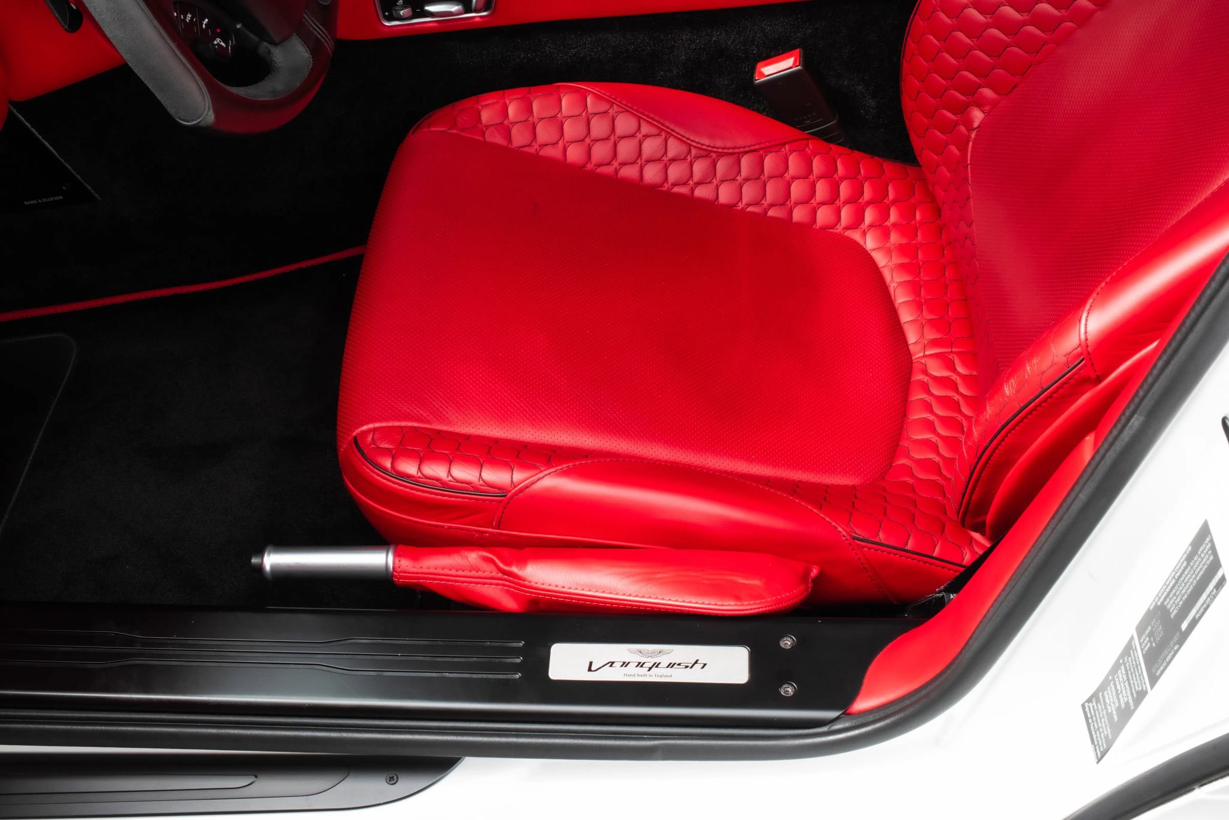 Used 2014 Aston Martin Vanquish Coupe RWD image 20