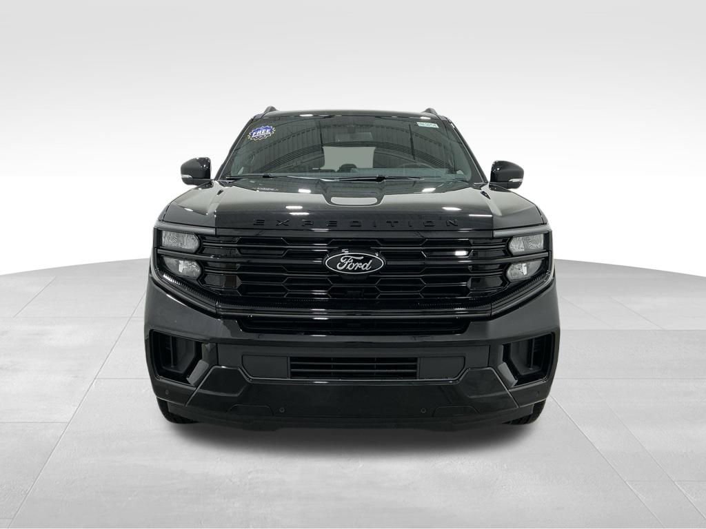 New 2026 Ford Expedition Platinum w/ Stealth Performance Package image 6