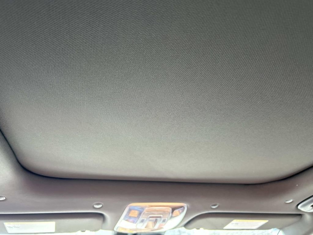 New 2026 Genesis GV70 2.5T Advanced image 29