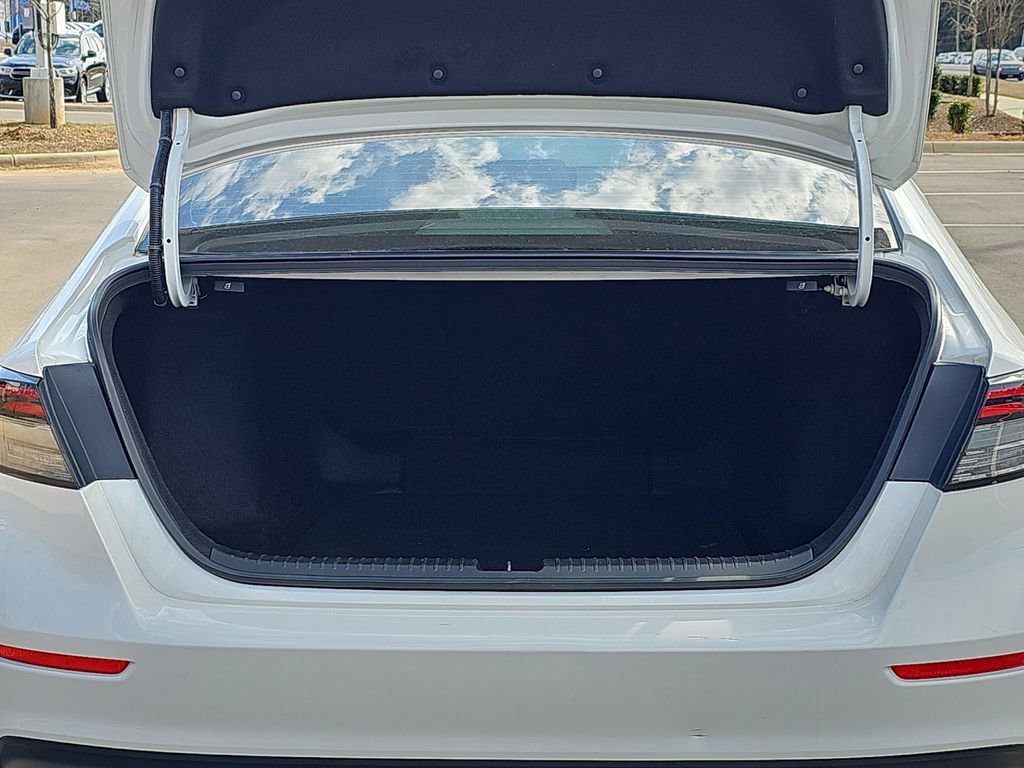 Used 2023 Honda Accord EX image 15