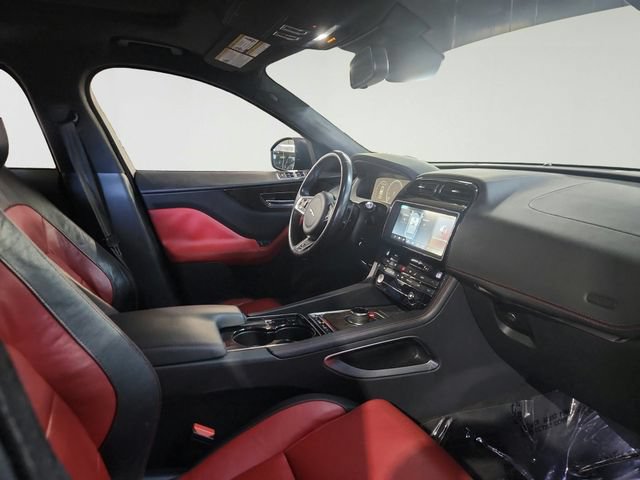Used 2017 Jaguar F-PACE R-Sport AWD/4WD image 24