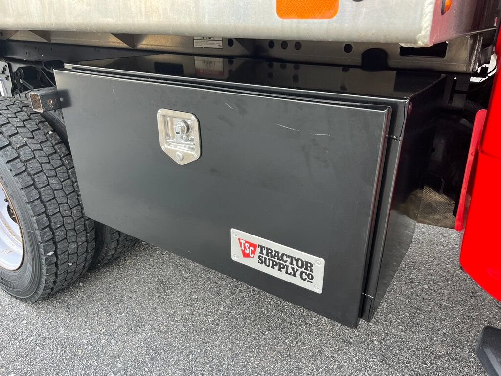 Used 2019 Ford F550 4x4 Regular Cab Super Duty image 18