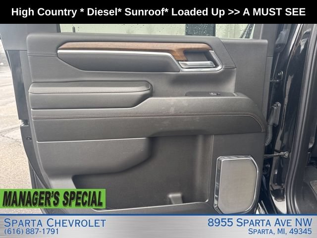 Used 2024 Chevrolet Silverado 2500 High Country AWD/4WD image 21
